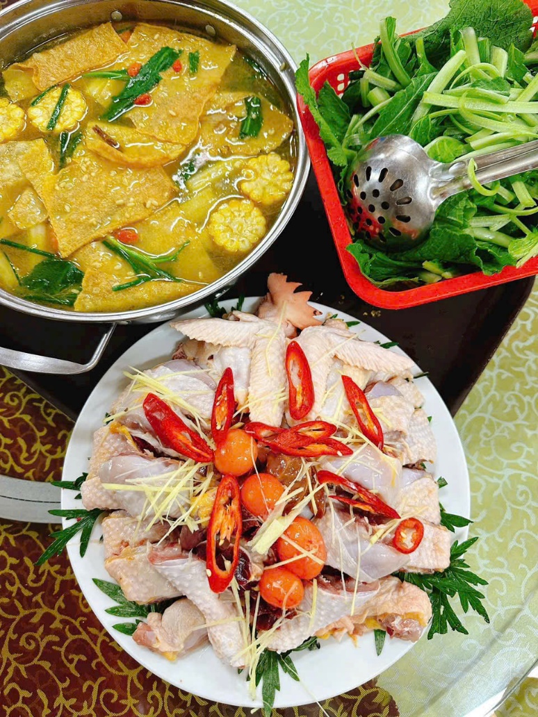 Món ăn thực tế tại Nhà hàng Xuân Trường 12